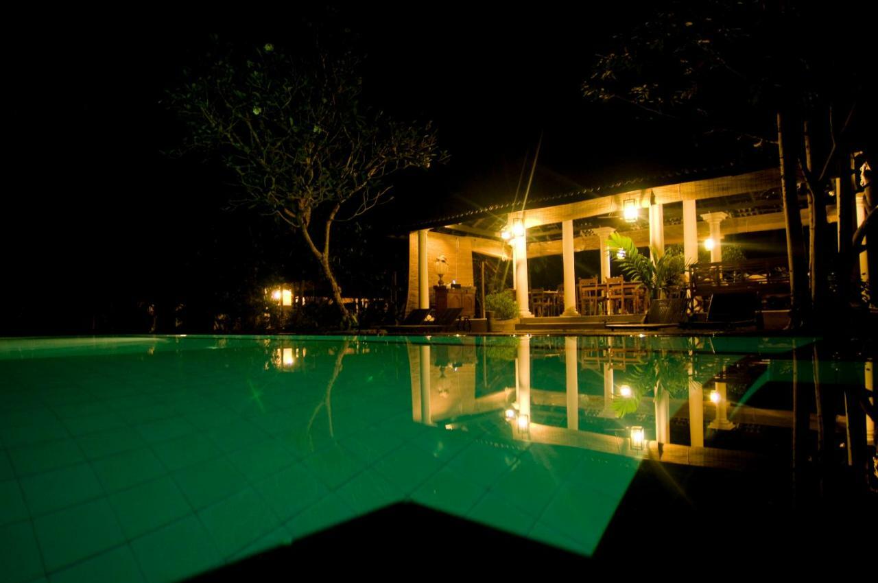 Nisala Arana Boutique Hotel ベントータ エクステリア 写真